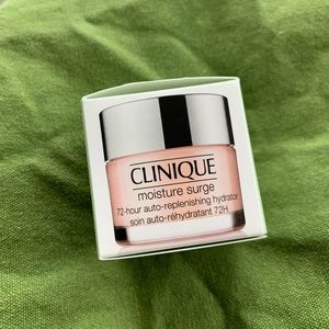 Clinique Moisture Surge 72 Hour Auto Replenishing Hydrator